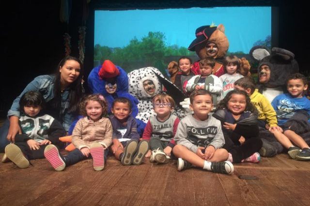 Teatro: O Gato de Botas