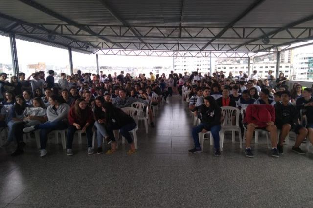 II Festival de Paródias Ensino Médio